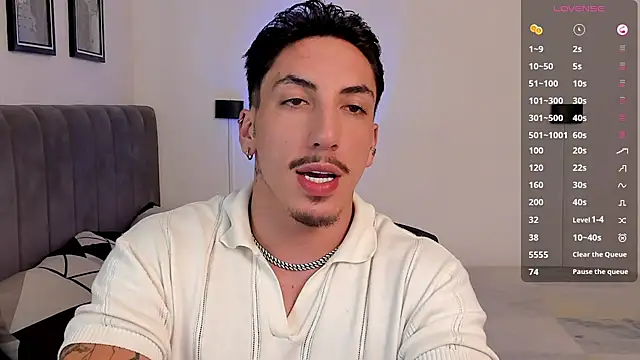 Snapshot of dylanspencer28 chatting on 6, 3, 2025 dylanspencer28 online show from 6, 3, 2025