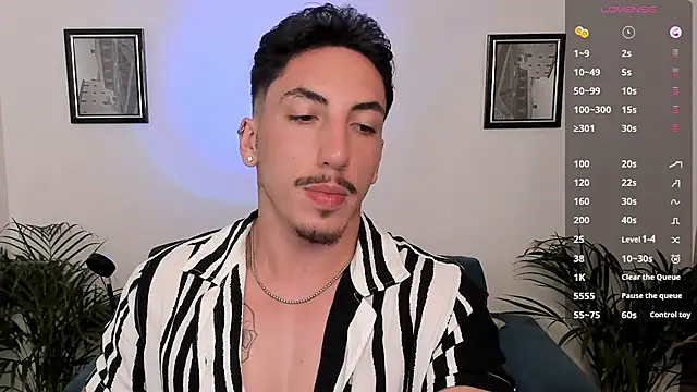 Snapshot of dylanspencer28 chatting on 13, 3, 2025 dylanspencer28 online show from 13, 3, 2025