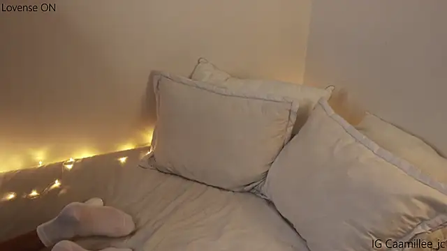 caamillee  online show from 19, 3, 2025