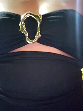 ilonna2025 online show from 25, 4, 2026