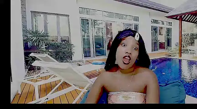 EroticSexyPrada online show from 31, 1, 2025