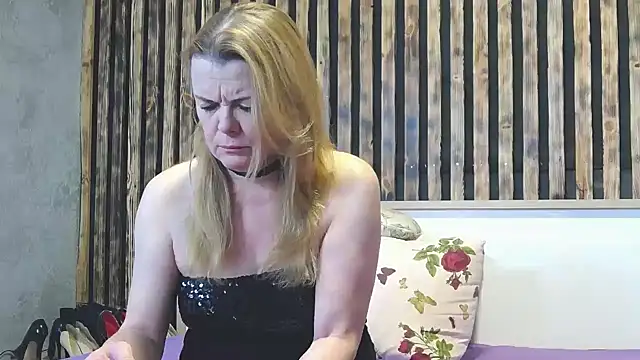 Kisi Lovi online show from 21, 2, 2026