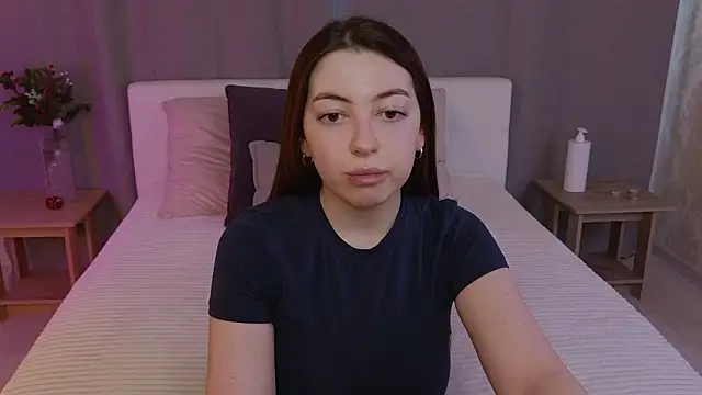 Ann moon   online show from 18, 3, 2026