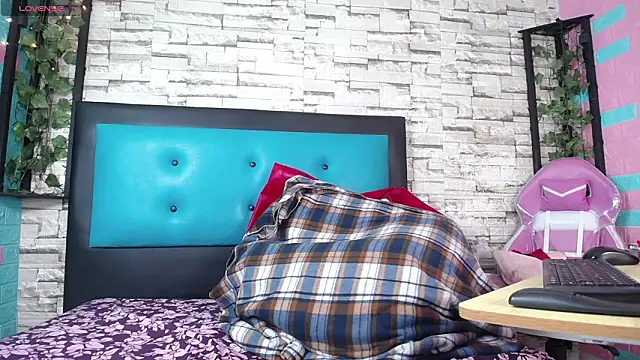 Pink 19 online show from 10, 3, 2026