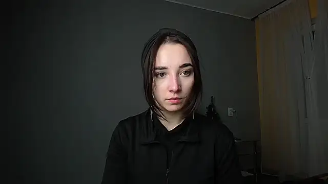 Eva Gloryy online show from 18, 2, 2025