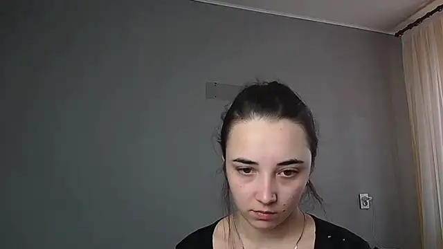 Eva Gloryy online show from 4, 4, 2026