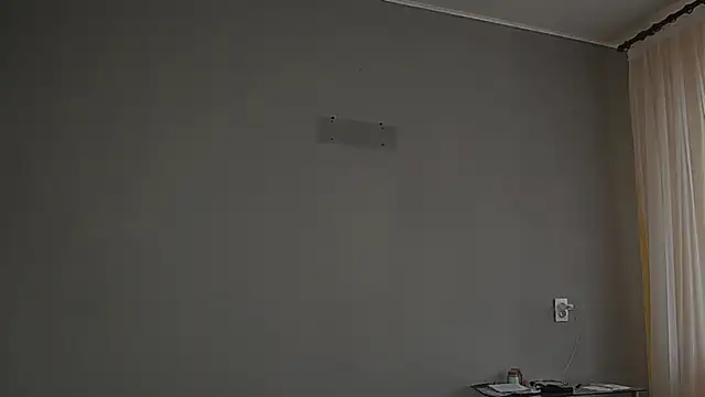 Eva Gloryy online show from 10, 4, 2026