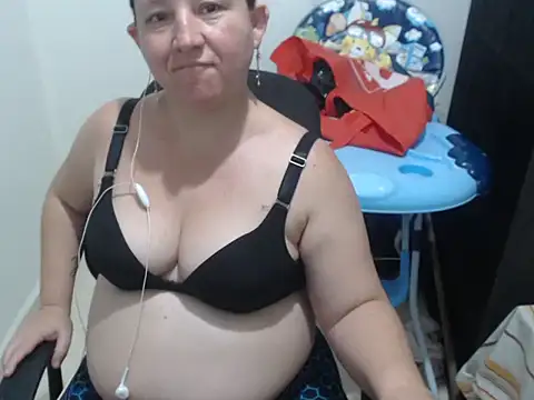 Yohis Kiut25 online show from 21, 12, 2025