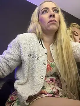 viktoria davis  online show from 25, 10, 2025