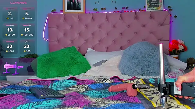 Snapshot of Samantha_Rolon chatting on 25, 1, 2025 Samantha Rolon online show from 25, 1, 2025