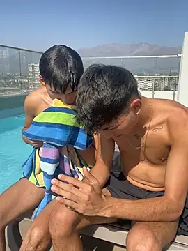 Snapshot of TusBellakitos chatting on 20, 2, 2025 TusBellakitos online show from 20, 2, 2025