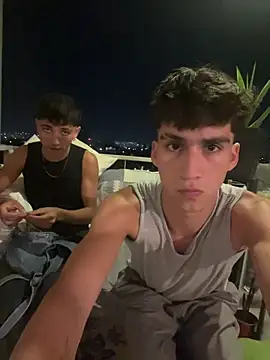 Snapshot of TusBellakitos chatting on 9, 3, 2025 TusBellakitos online show from 9, 3, 2025