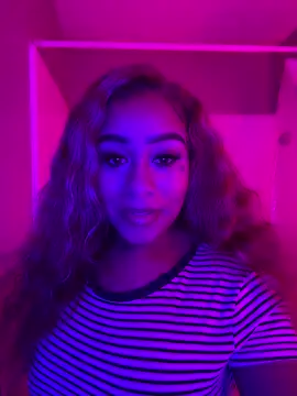 hazelbaby8880 online show from 28, 1, 2025