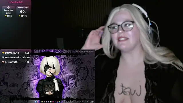 Snapshot of EveBaker04 chatting on 4, 3, 2025 EveBaker04 online show from 4, 3, 2025