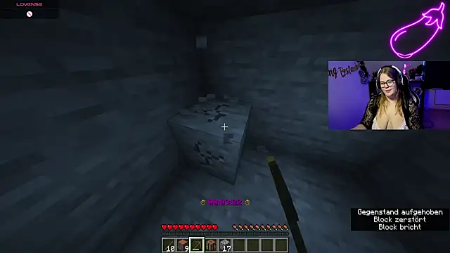 Snapshot of EveBaker04 chatting on 5, 10, 2025 EveBaker04 online show from 5, 10, 2025