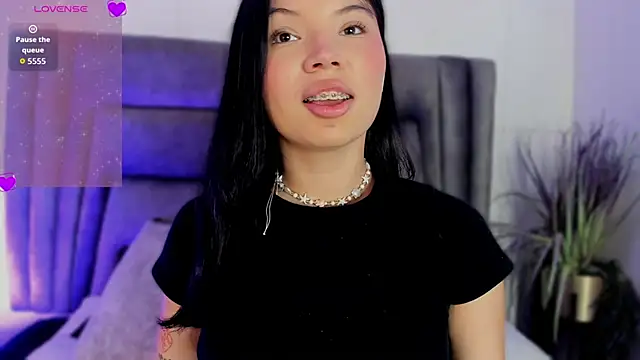 DannaJhonson1 online show from 15, 12, 2025