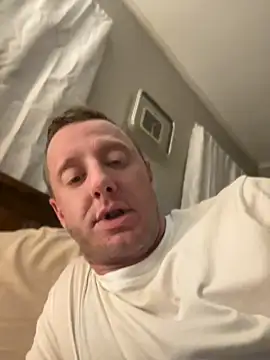 biggzee6 online show from 15, 4, 2026