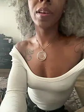 Snapshot of thegodstayce chatting on 10, 10, 2025 thegodstayce online show from 10, 10, 2025