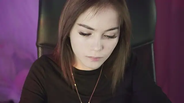 DakotaaJohnnson online show from 17, 2, 2025