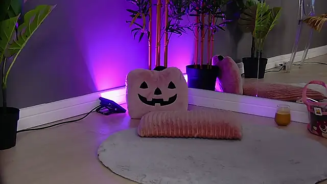 Snapshot of PatriciaSpice chatting on 6, 11, 2025 PatriciaSpice online show from 6, 11, 2025