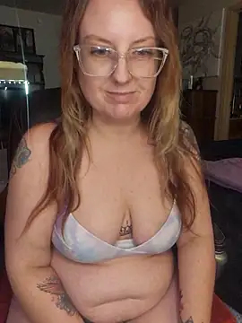 TattedMamaXOXO online show from 20, 2, 2025