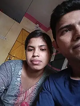 Hot couple 1 online show from 27, 10, 2025