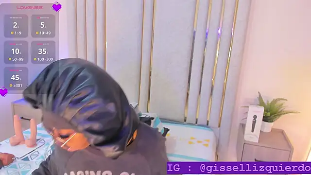 Liincostelloo online show from 10, 10, 2025