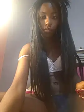 Snapshot of melangelo17 chatting on 2, 2, 2025 melangelo17 online show from 2, 2, 2025