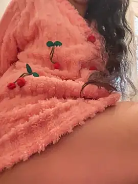 Snapshot of majdolin78 chatting on 19, 2, 2025 majdolin78 online show from 19, 2, 2025