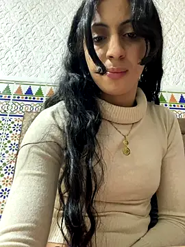 Snapshot of majdolin78 chatting on 13, 12, 2025 majdolin78 online show from 13, 12, 2025