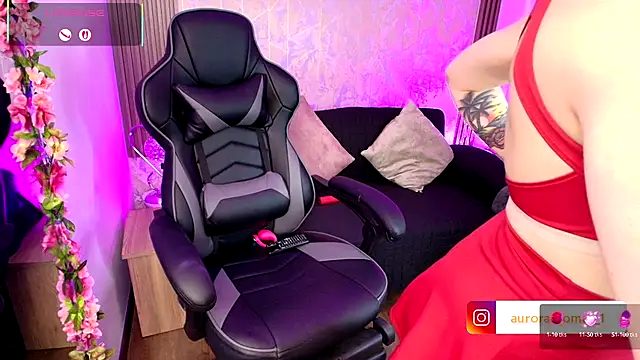 Snapshot of Aurora_thomas__1 chatting on 11, 9, 2025 Aurora thomas 1 online show from 11, 9, 2025