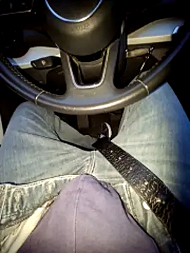 Nzino1983 online show from 15, 4, 2026