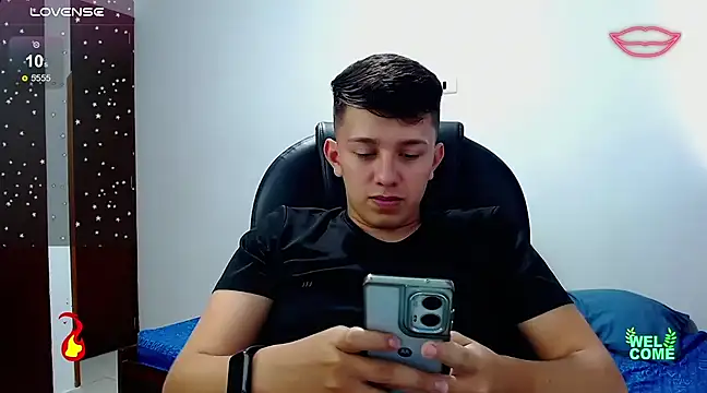 Snapshot of Alan_red chatting on 21, 2, 2025 Alan red online show from 21, 2, 2025