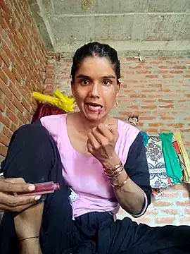 Snapshot of Sexy_Tanya69 chatting on 30, 9, 2025 Sexy Tanya69 online show from 30, 9, 2025