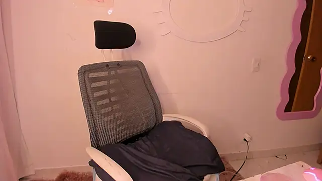 angelica temptation online show from 13, 3, 2026