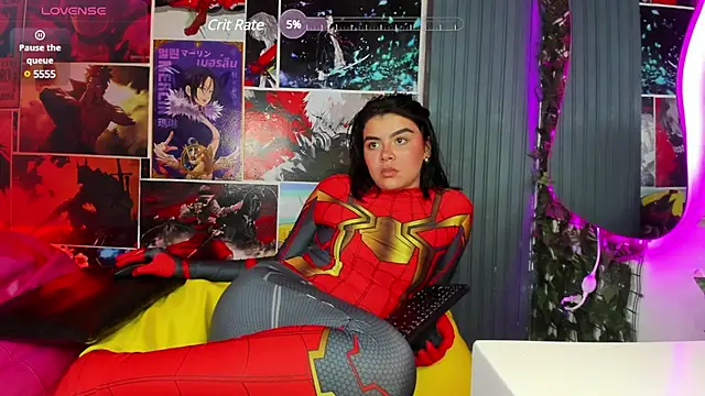 Zoe Cheshire online show from 3, 2, 2025