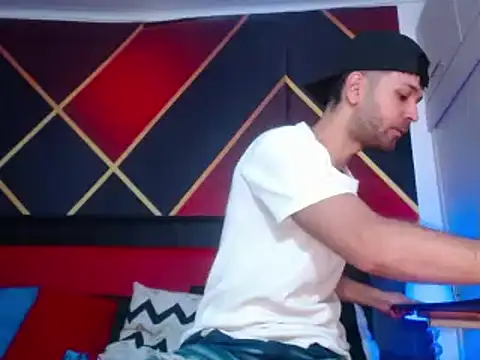 Snapshot of Cristian_white chatting on 10, 2, 2025 Cristian white online show from 10, 2, 2025