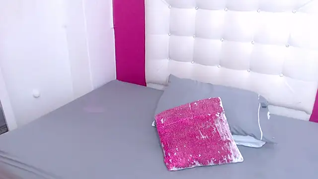 tinyy whore18 online show from 22, 3, 2025