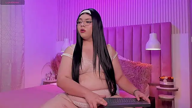 Snapshot of ScarlettDreamss7 chatting on 8, 7, 2026 ScarlettDreamss7 online show from 8, 7, 2026