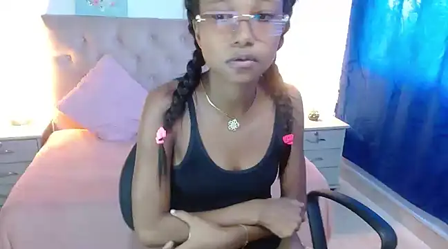 LITTLEDOLLHOT online show from 24, 1, 2025