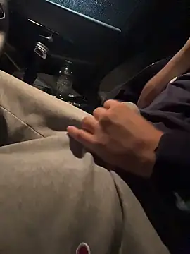 Snapshot of Greeneyes0820 chatting on 22, 11, 2025 Greeneyes0820 online show from 22, 11, 2025