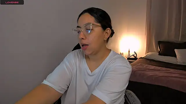 brithany olson25 online show from 12, 9, 2025