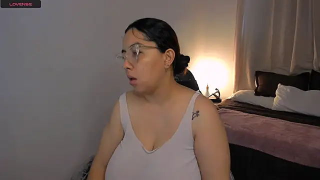 brithany olson25 online show from 15, 9, 2025