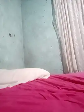 Snapshot of Slendaboy01 chatting on 9, 1, 2026 Slendaboy01 online show from 9, 1, 2026