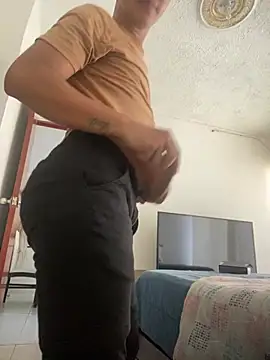 Snapshot of Diegosavage3 chatting on 5, 2, 2025 Diegosavage3 online show from 5, 2, 2025