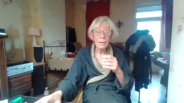 Snapshot of rosanetrav chatting on 7, 3, 2026 rosanetrav online show from 7, 3, 2026