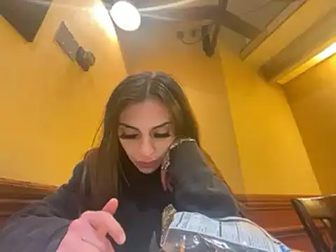 Snapshot of geld_88 chatting on 23, 1, 2025 geld 88 online show from 23, 1, 2025