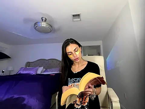 Snapshot of geld_88 chatting on 9, 10, 2025 geld 88 online show from 9, 10, 2025