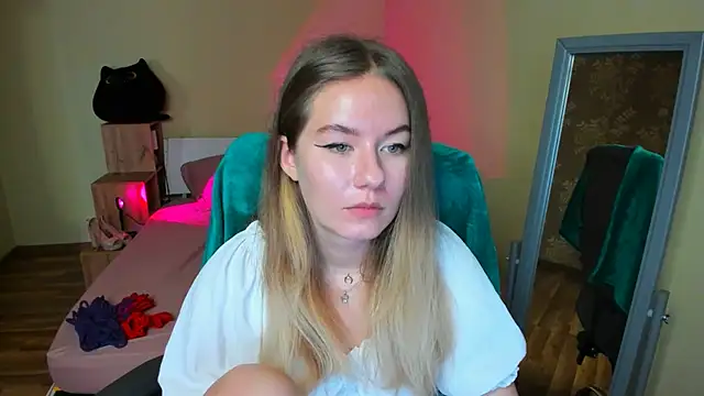 Snapshot of EmilyPaw chatting on 31, 1, 2025 EmilyPaw online show from 31, 1, 2025