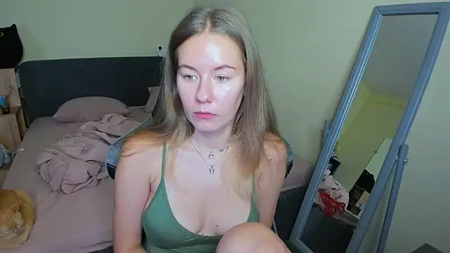 Snapshot of EmilyPaw chatting on 16, 9, 2025 EmilyPaw online show from 16, 9, 2025